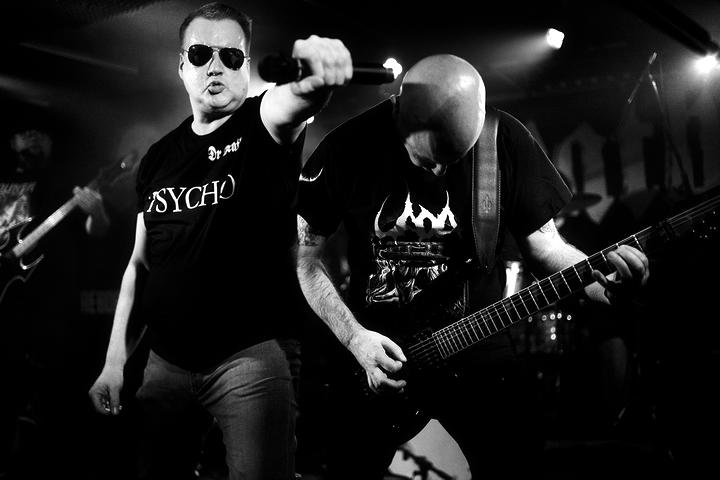 Dr Death live, Vortex Surfer Musikclub Siegen.