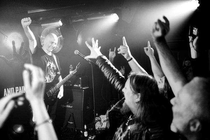 Dr Death live, Vortex Surfer Musikclub Siegen.