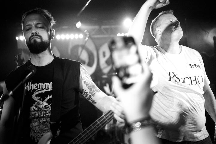 Dr Death live, Vortex Surfer Musikclub Siegen.
