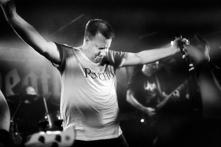 Dr Death live, Vortex Surfer Musikclub Siegen.