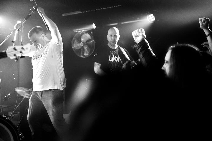 Dr Death live, Vortex Surfer Musikclub Siegen.